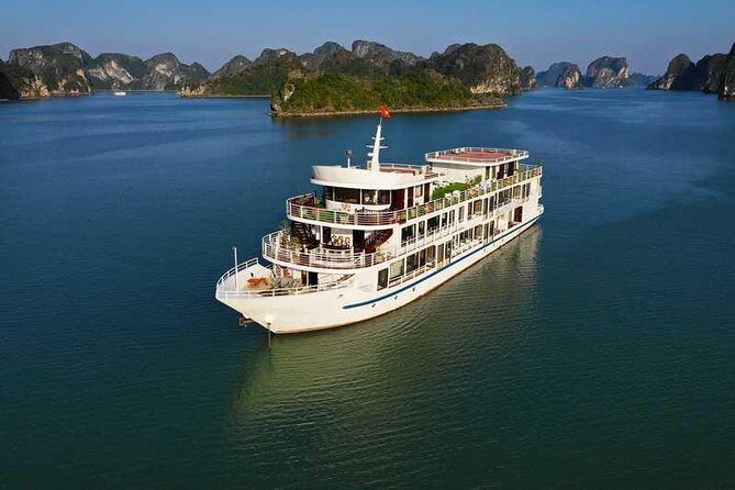Vietnam Package Tours - Hanoi Green Travel - Meals and comfort: the steady fuel of a multi-day plan