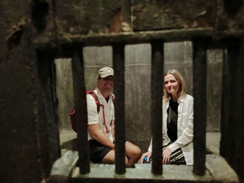 Vietnam War History Tour Through Hoa Lo Prison and Museums - Starting at the Vietnam National History Museum: context first