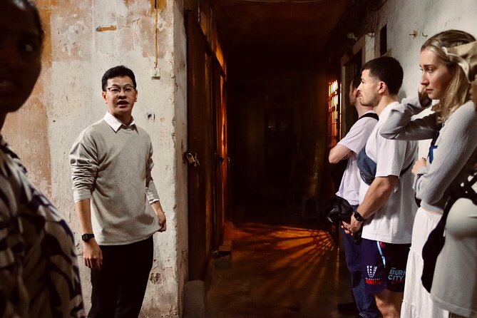 Vietnam War: Uncovering Hanoi's Untold Stories - Group Size, Timing, and What It Feels Like in Real Life