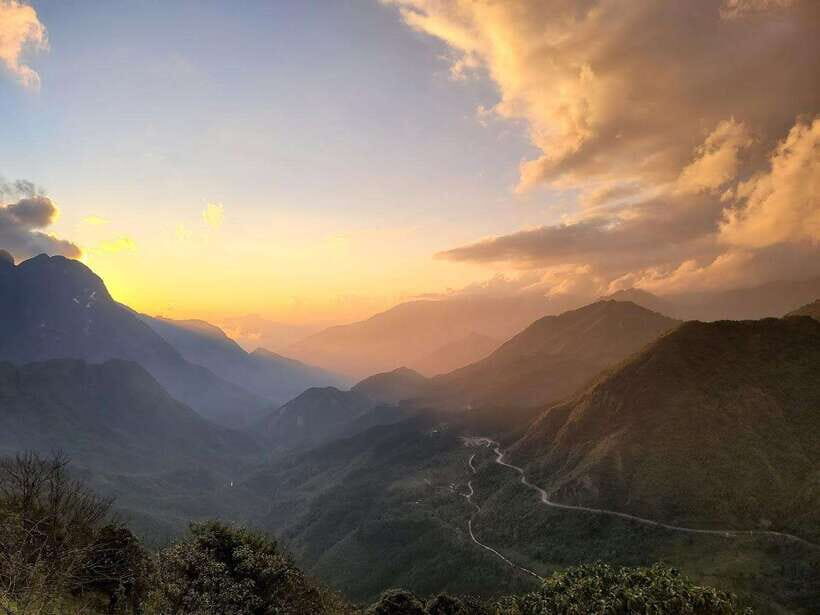 Visit all place in Sa Pa with easy riders - Thác Bạc and Love Waterfall: two different moods