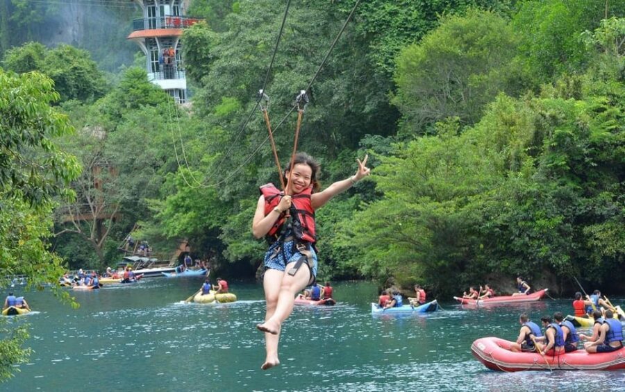 Zipline Dark Cave & Phong Nha Cave Tour : Dong Hoi/Phong Nha - Lunch at the middle: fuel matters on a water-and-mud day