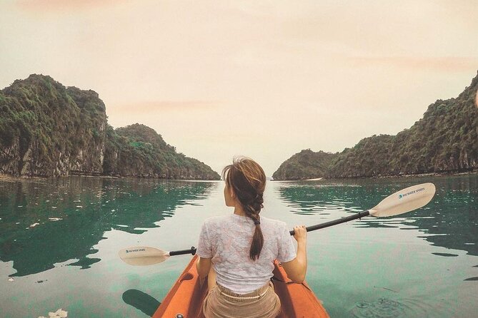 ️ Ha Long Bay Instagram Tour: Most Famous Spots (Private & All-Inclusive) - Hang Luon Cave kayaking: why the water route feels different